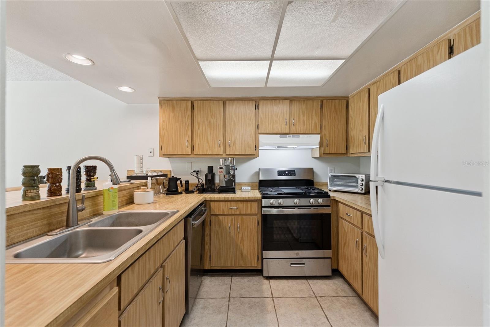201 CLUB HOUSE BLVD #201, NEW SMYRNA BEACH, FL, 32168