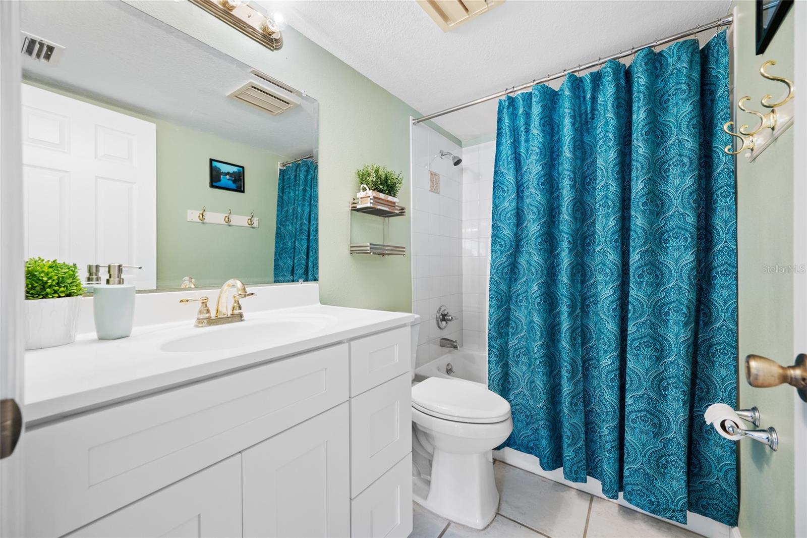 3301 CRYSTAL CT E #D, PALM HARBOR, FL, 34685