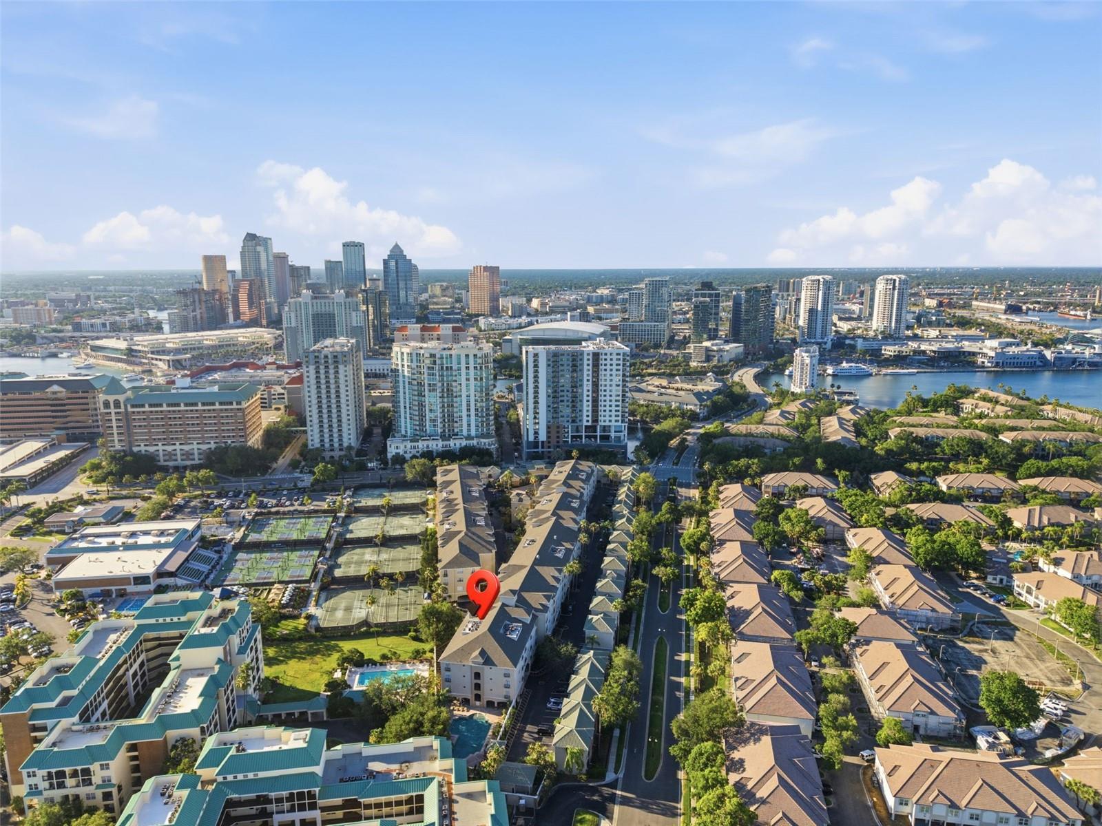 501 KNIGHTS RUN AVE #1332, TAMPA, FL, 33602