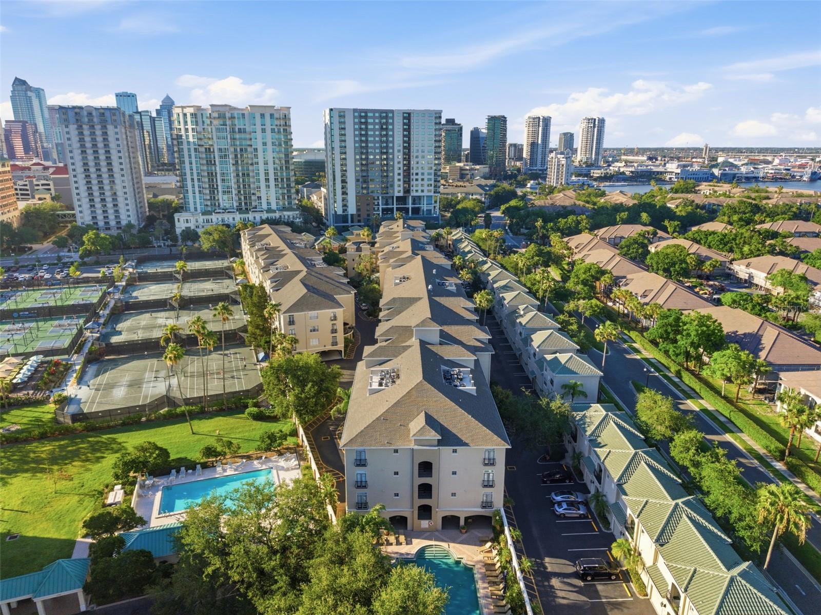 501 KNIGHTS RUN AVE #1332, TAMPA, FL, 33602