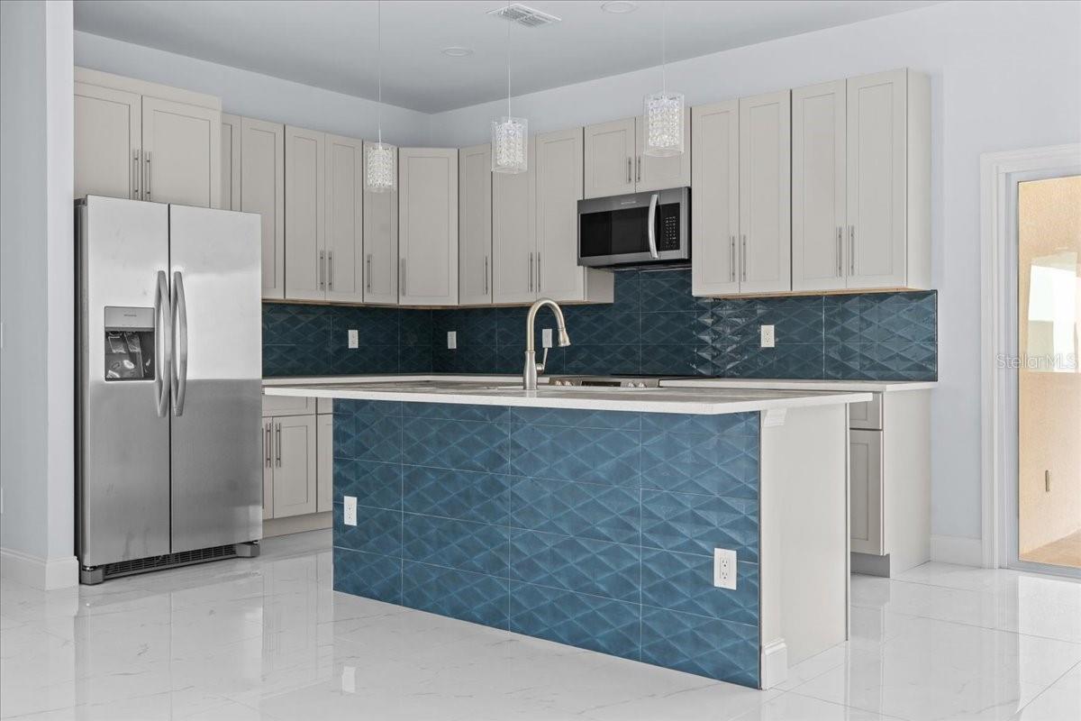 2875 E SLATER DR, DELTONA, FL, 32738