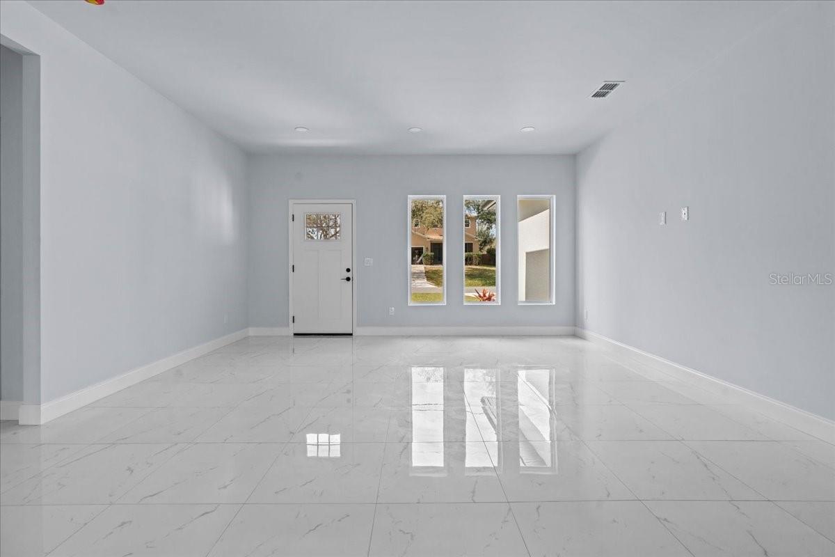 2875 E SLATER DR, DELTONA, FL, 32738