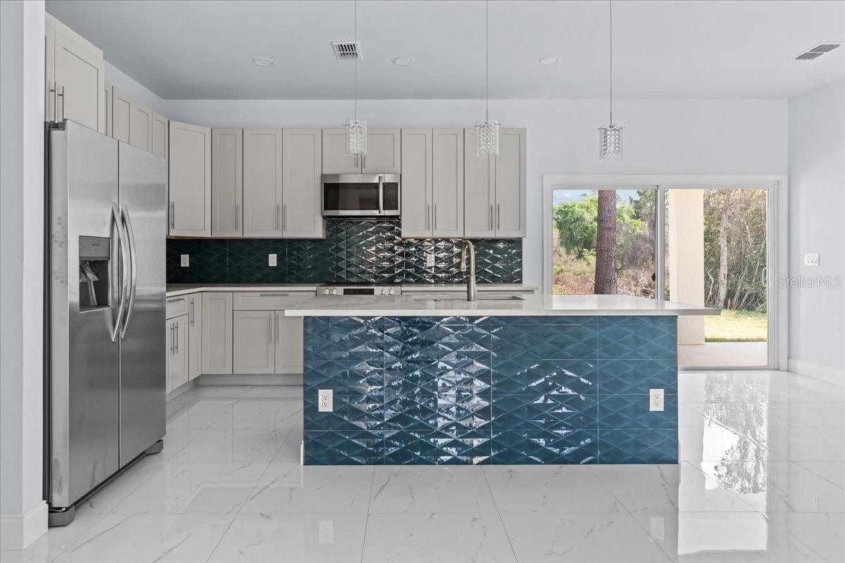 2875 E SLATER DR, DELTONA, FL, 32738