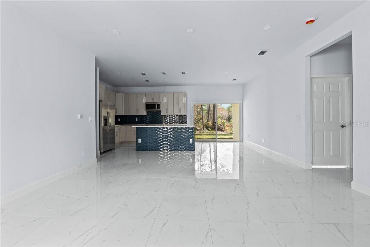 2875 E SLATER DR, DELTONA, FL, 32738