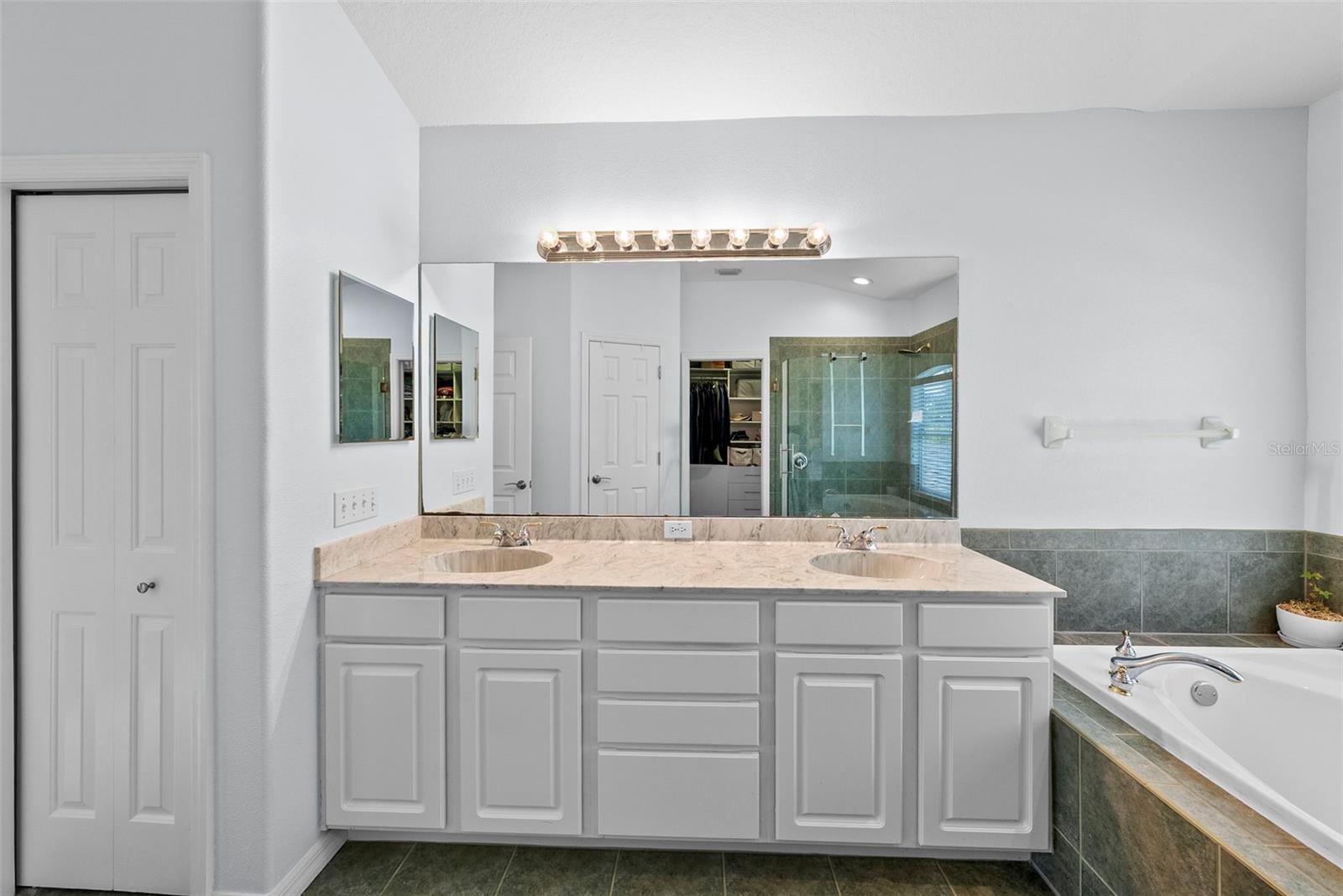 519 HARBOR GROVE CIR, SAFETY HARBOR, FL, 34695