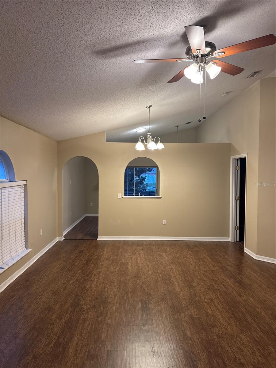 5920 ROTELLA DR, WESLEY CHAPEL, FL, 33545