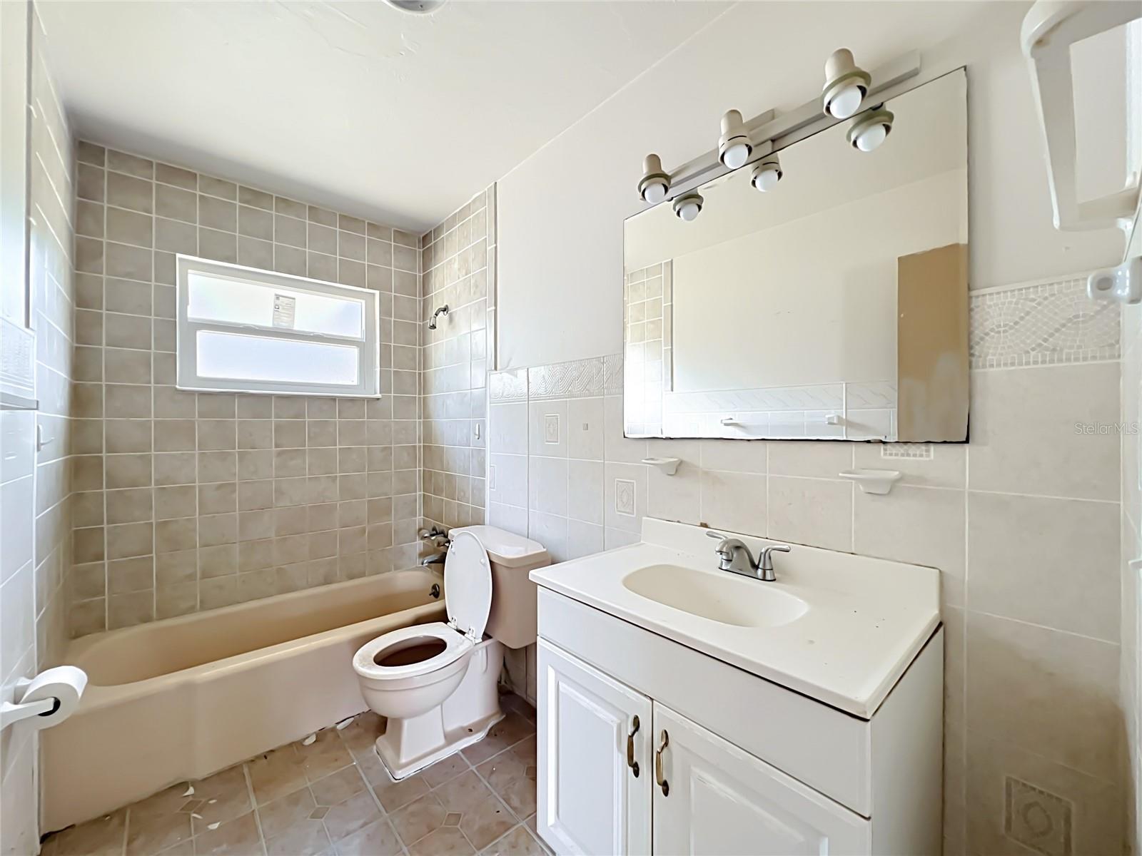 1021 REVILLA LN, ROCKLEDGE, FL, 32955