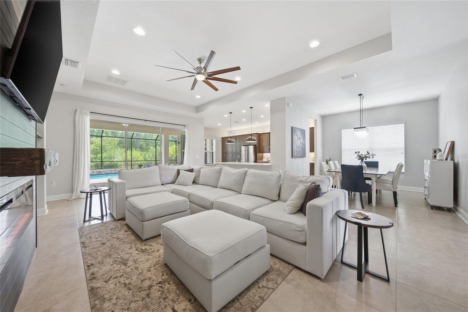 30567 CHESAPEAKE BAY DR, WESLEY CHAPEL, FL, 33543