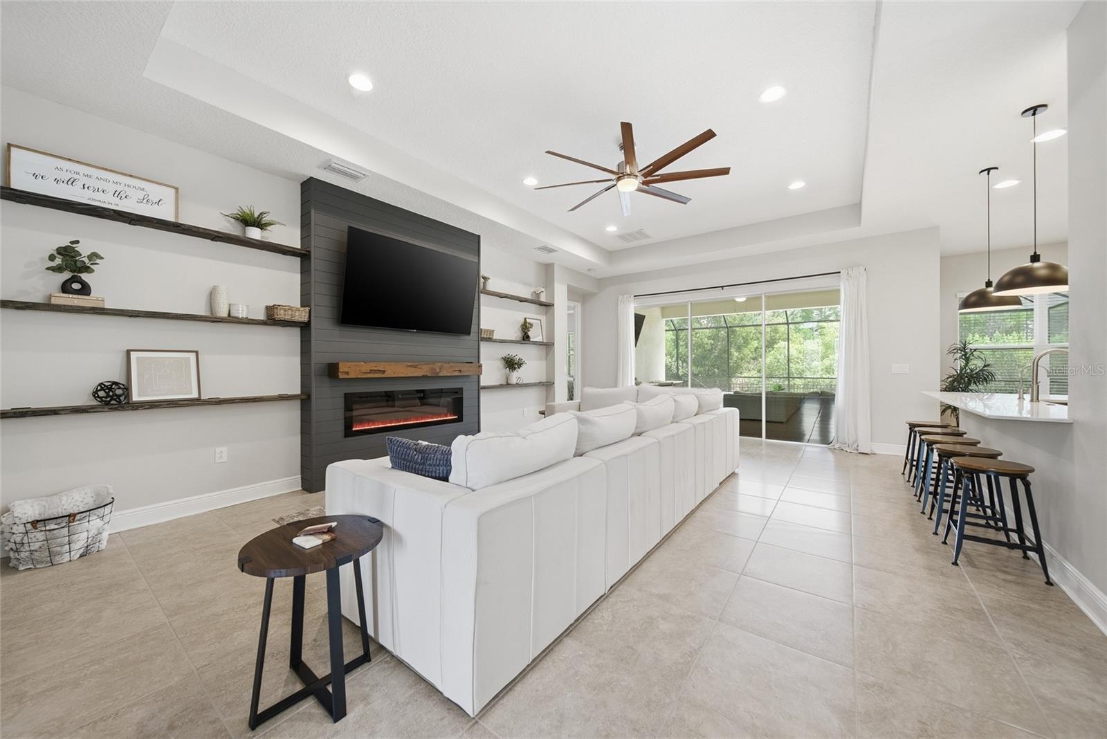 30567 CHESAPEAKE BAY DR, WESLEY CHAPEL, FL, 33543