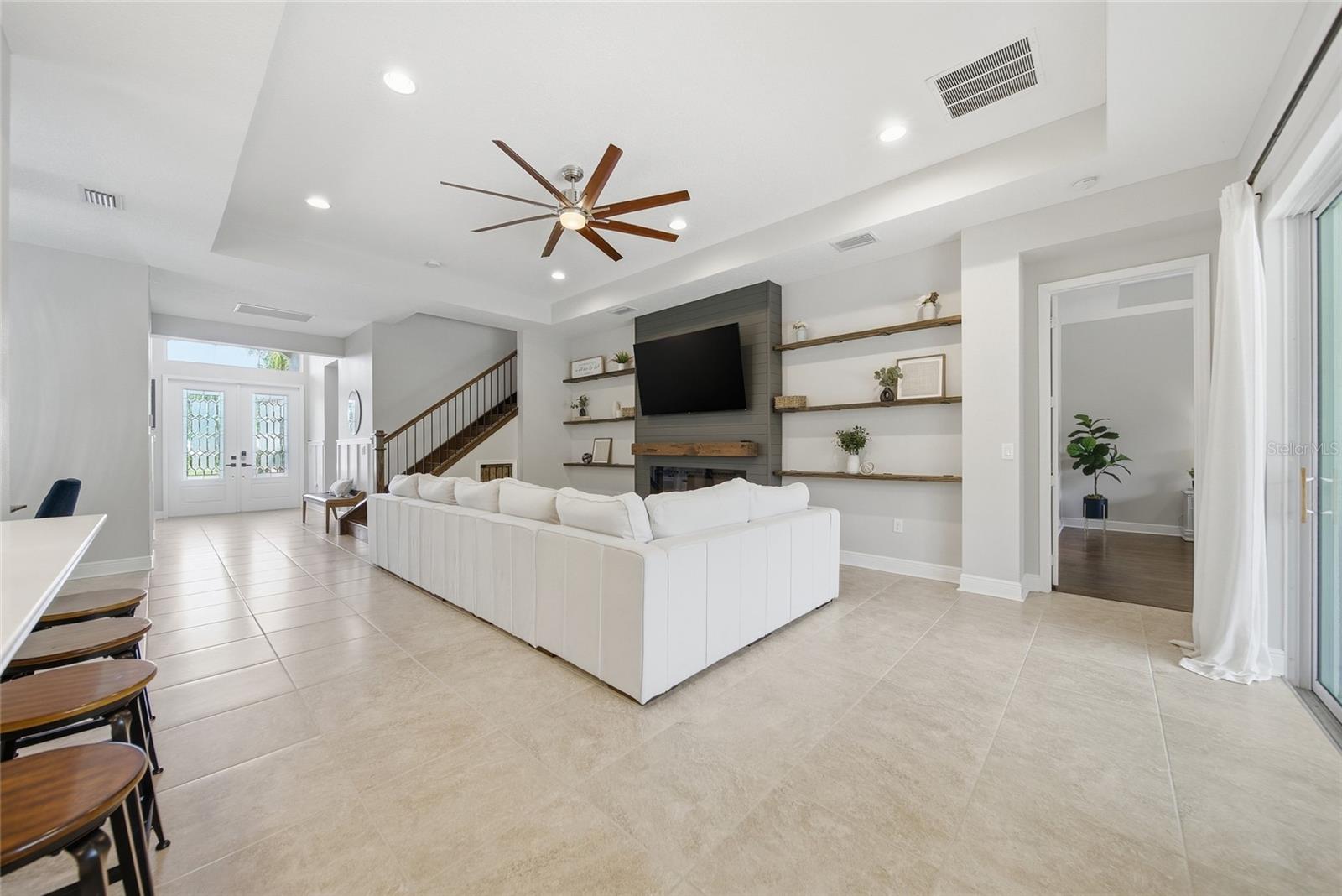 30567 CHESAPEAKE BAY DR, WESLEY CHAPEL, FL, 33543