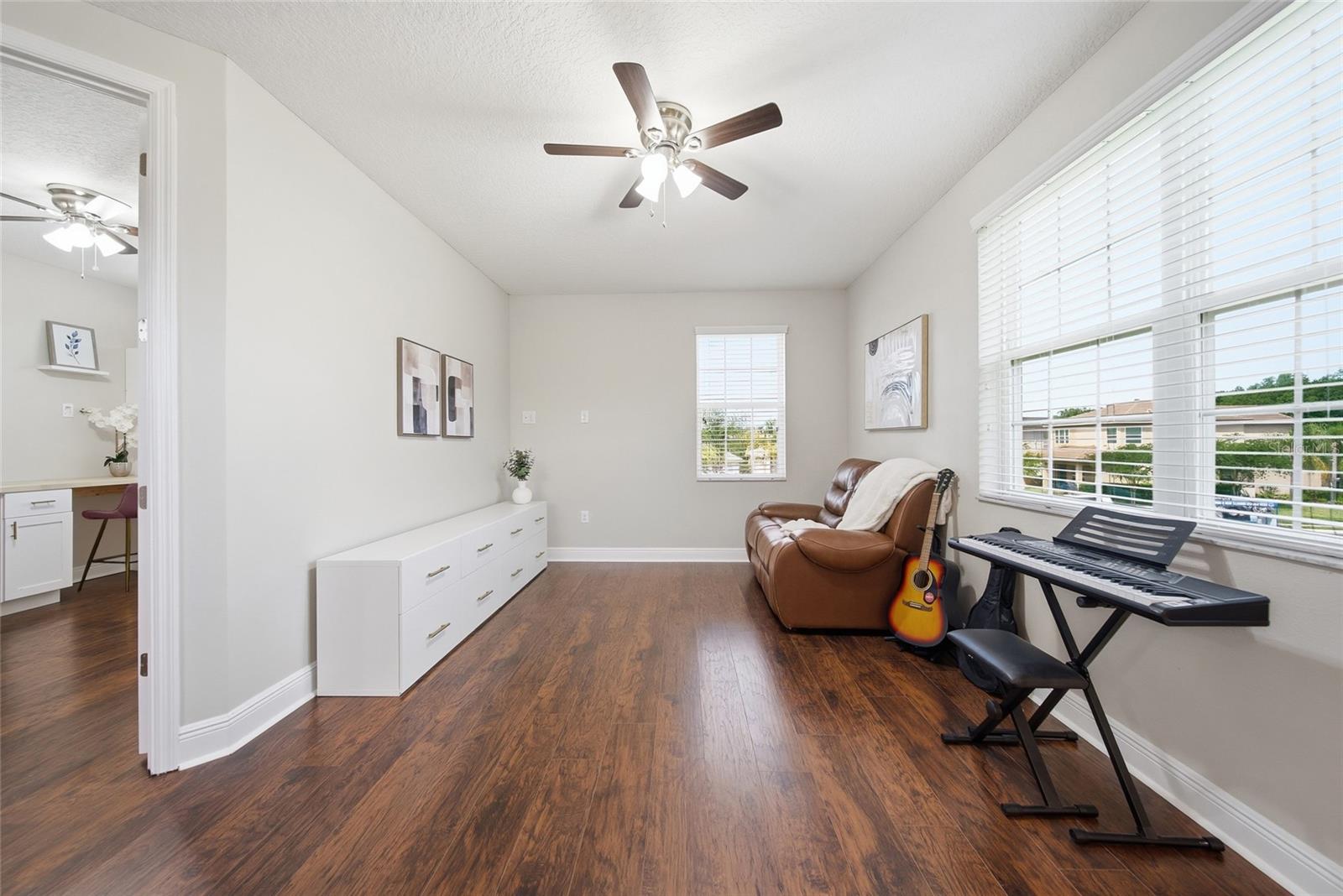 30567 CHESAPEAKE BAY DR, WESLEY CHAPEL, FL, 33543