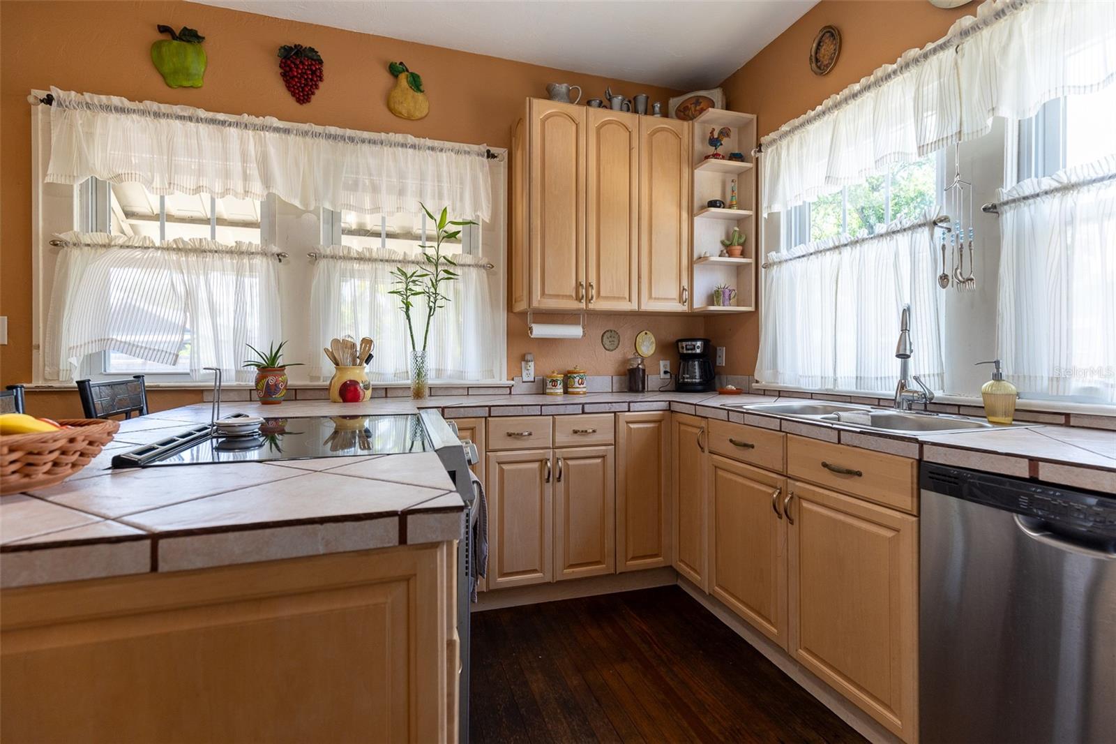1221 18TH ST W, BRADENTON, FL, 34205