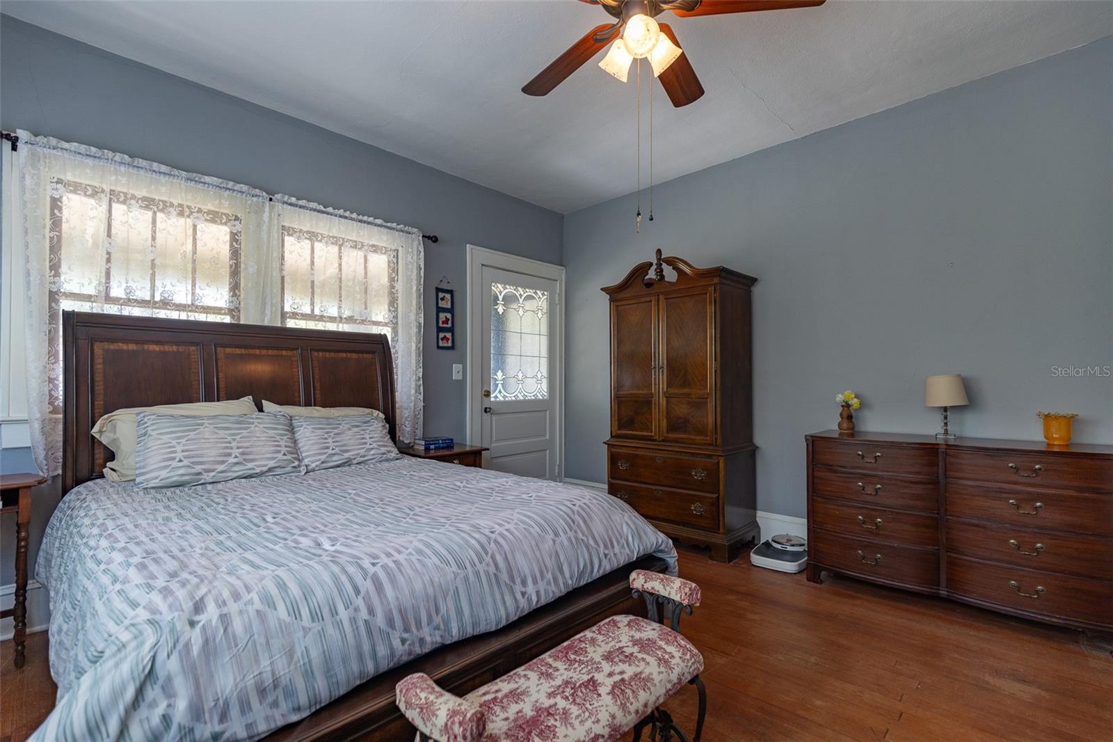 1221 18TH ST W, BRADENTON, FL, 34205