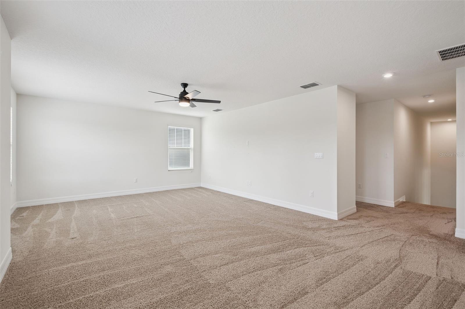 9220 SEA PINE AVE, ORLANDO, FL, 32832
