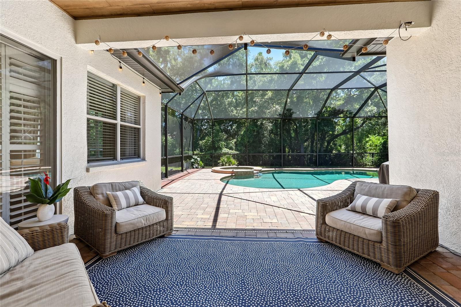 6004 MERLINWOOD DR, LITHIA, FL, 33547