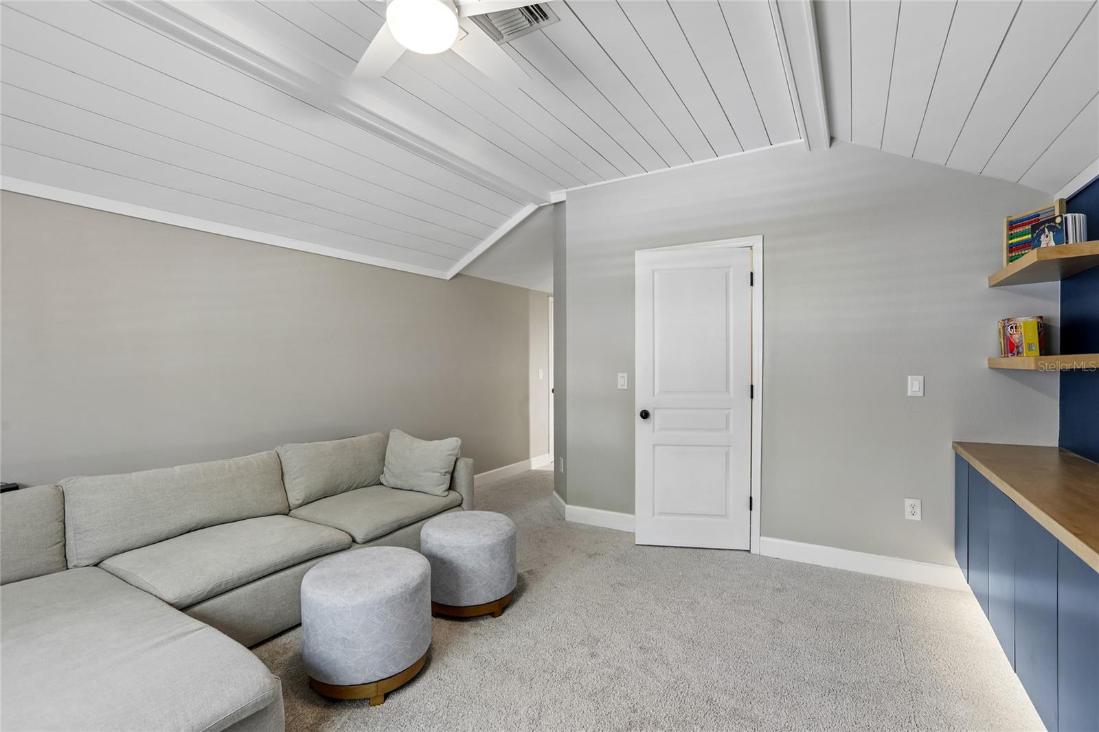 6004 MERLINWOOD DR, LITHIA, FL, 33547