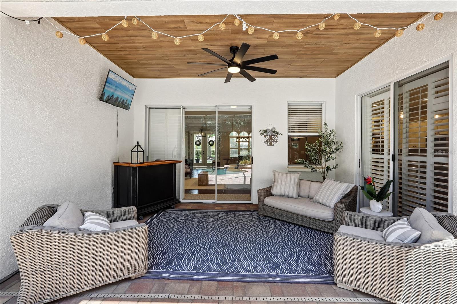 6004 MERLINWOOD DR, LITHIA, FL, 33547