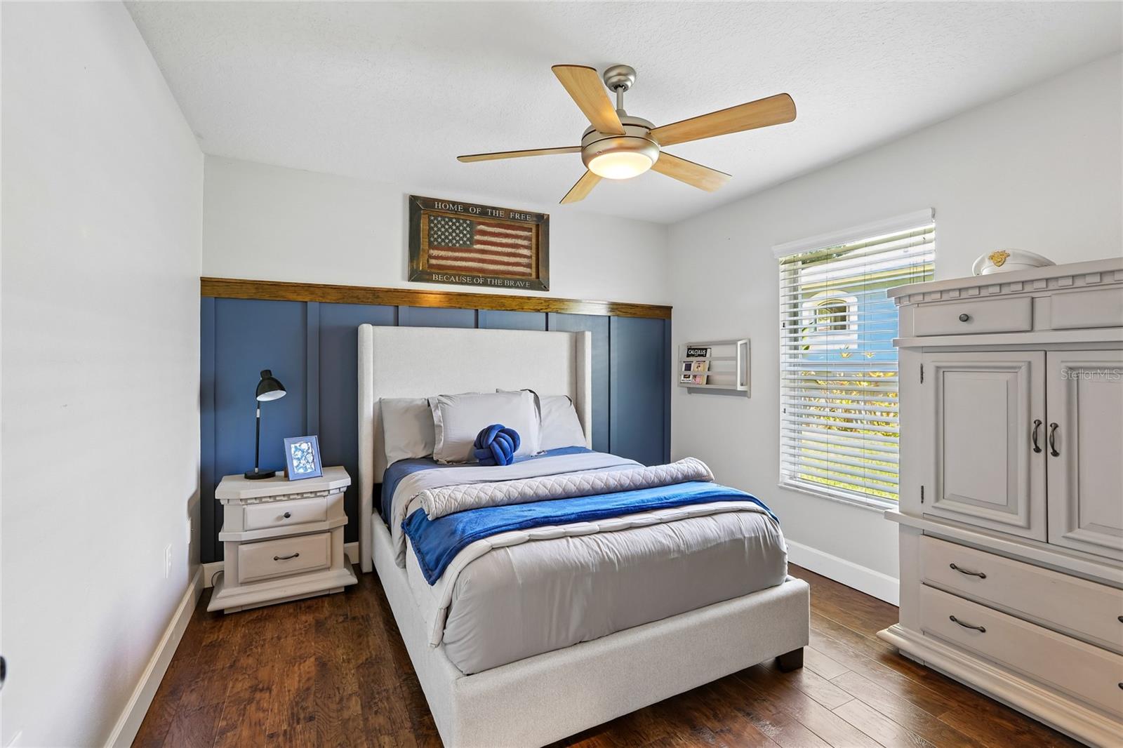 6004 MERLINWOOD DR, LITHIA, FL, 33547