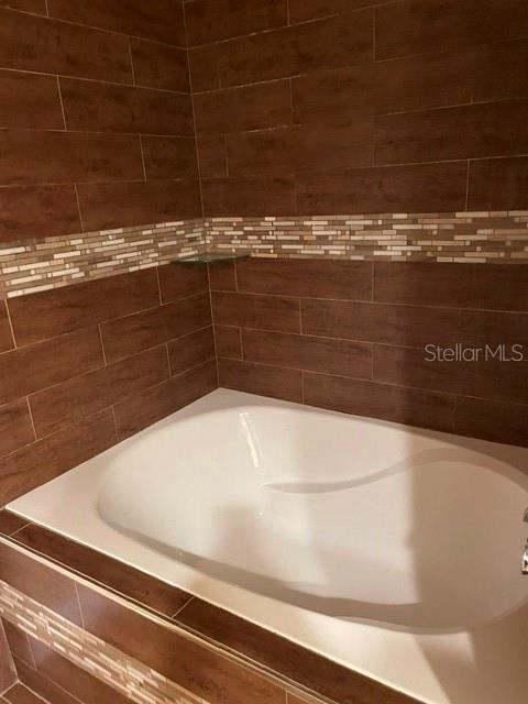 7013 ODONIEL LOOP W, LAKELAND, FL, 33809