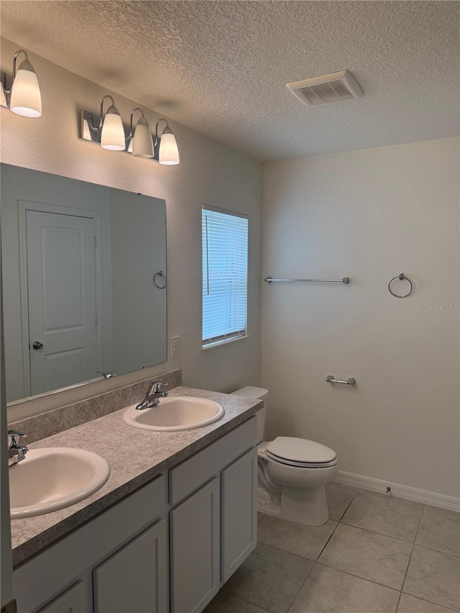 711 SCRUB OAK HAMMOCK RD, DAVENPORT, FL, 33837