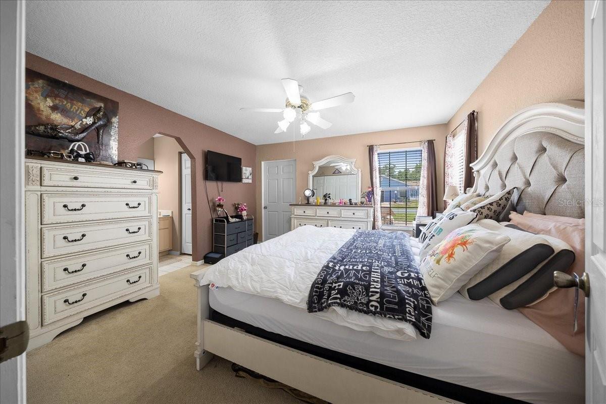 3929 NE 22ND ST, OCALA, FL, 34470