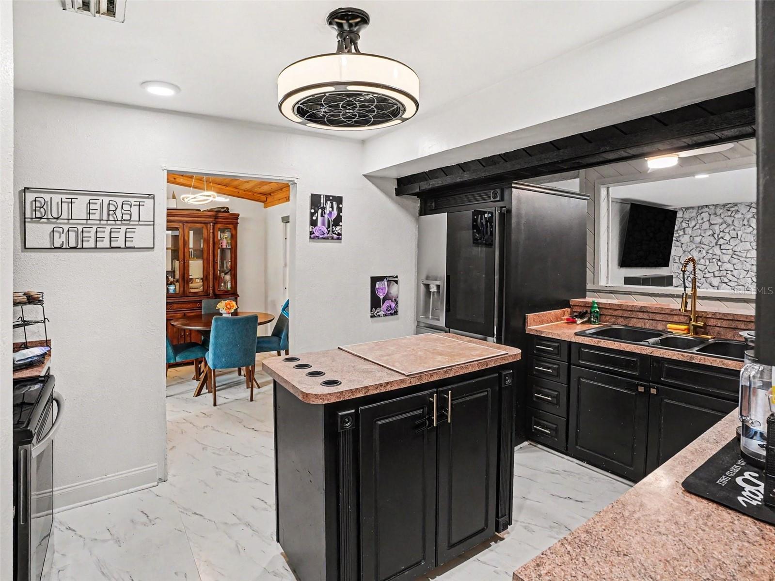 1162 CORETTA WAY, ORLANDO, FL, 32805
