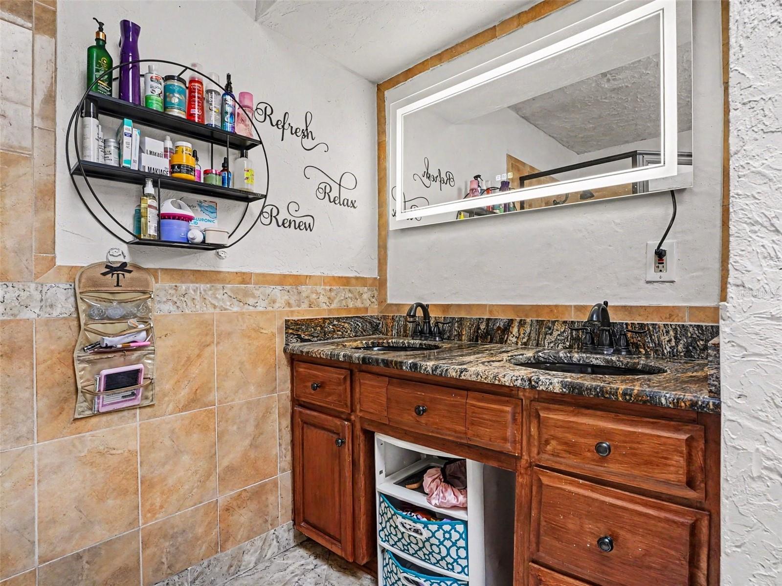 1162 CORETTA WAY, ORLANDO, FL, 32805