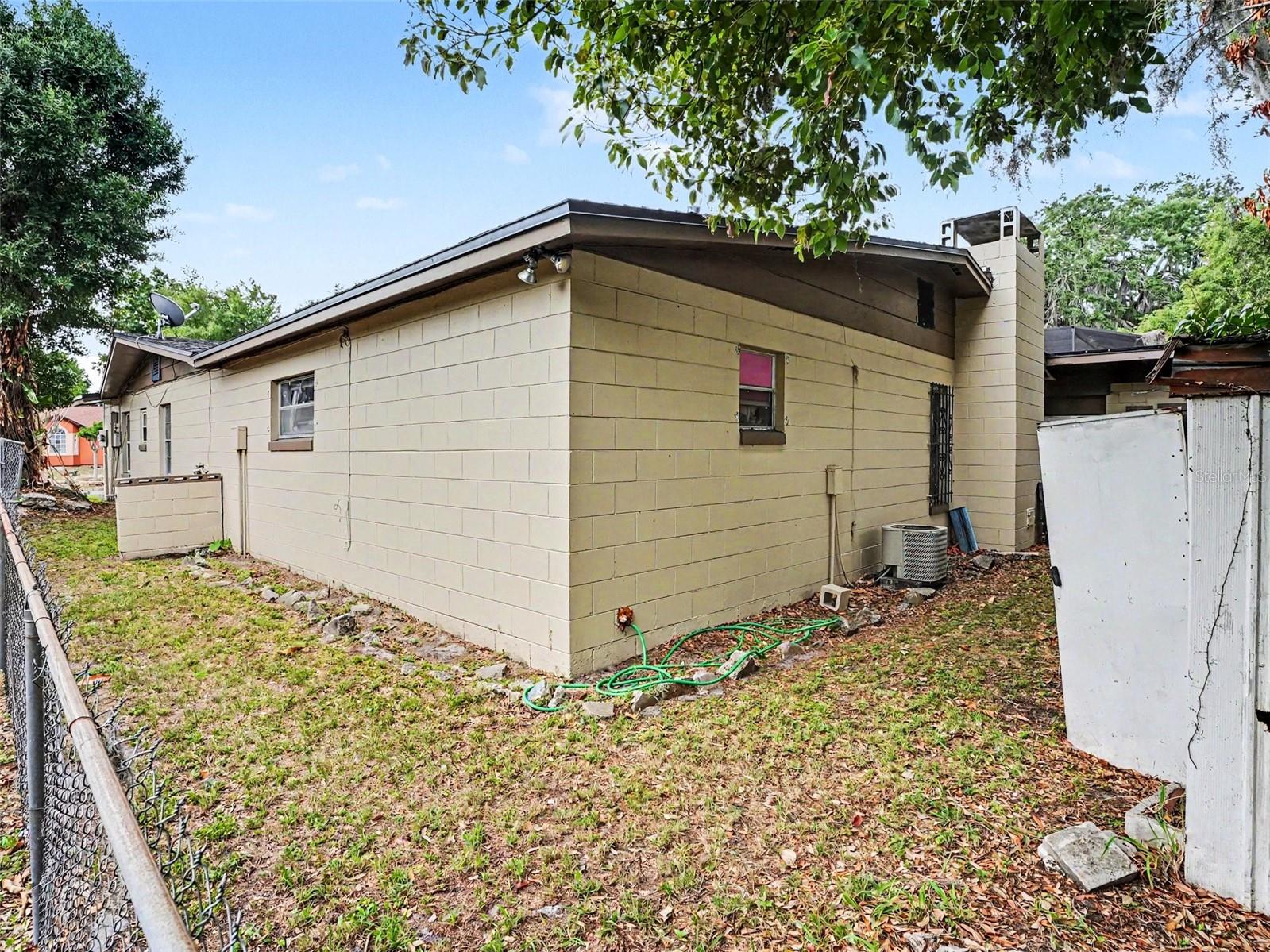 1162 CORETTA WAY, ORLANDO, FL, 32805