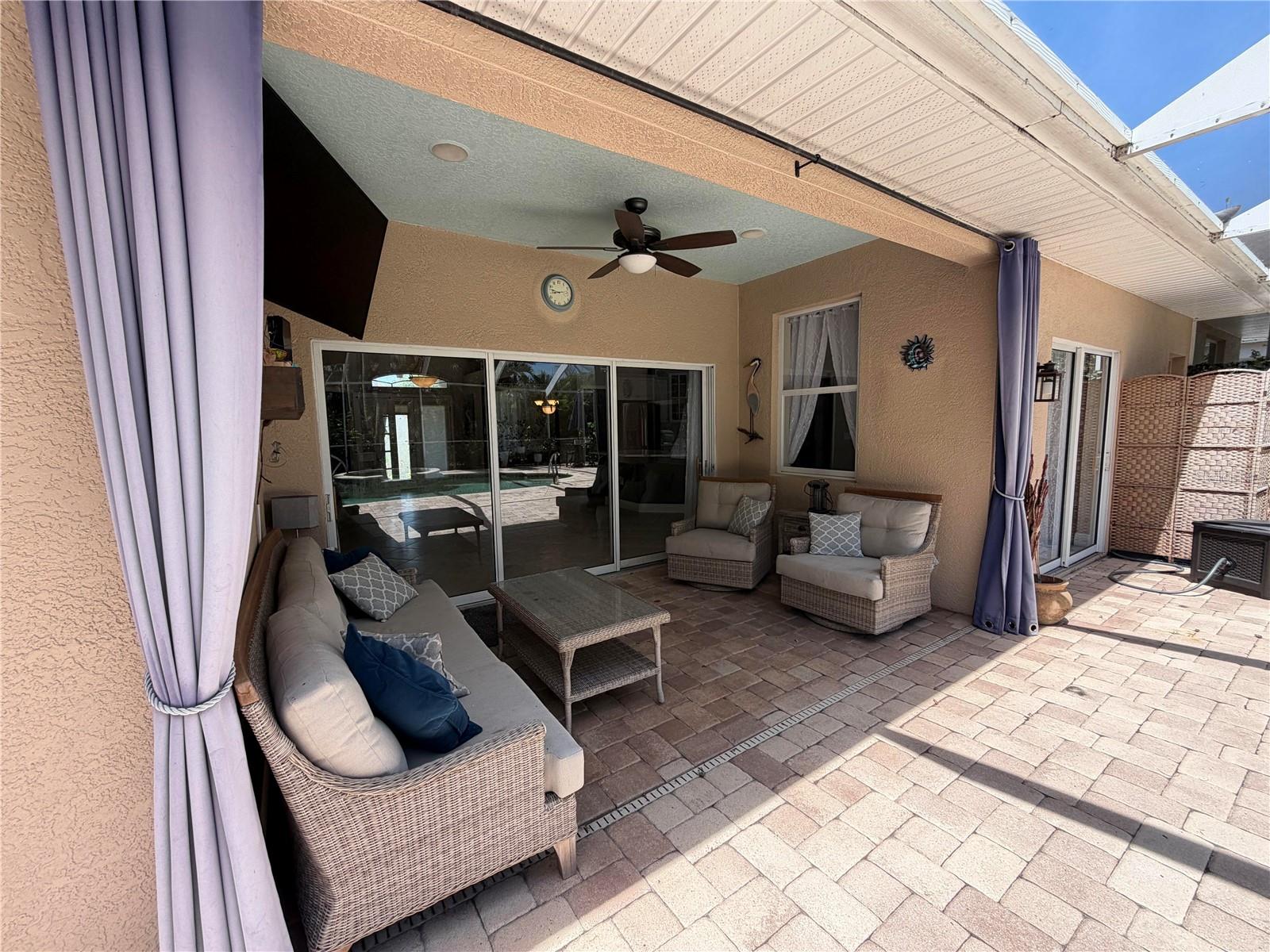 9243 13TH AVENUE CIR NW, BRADENTON, FL, 34209