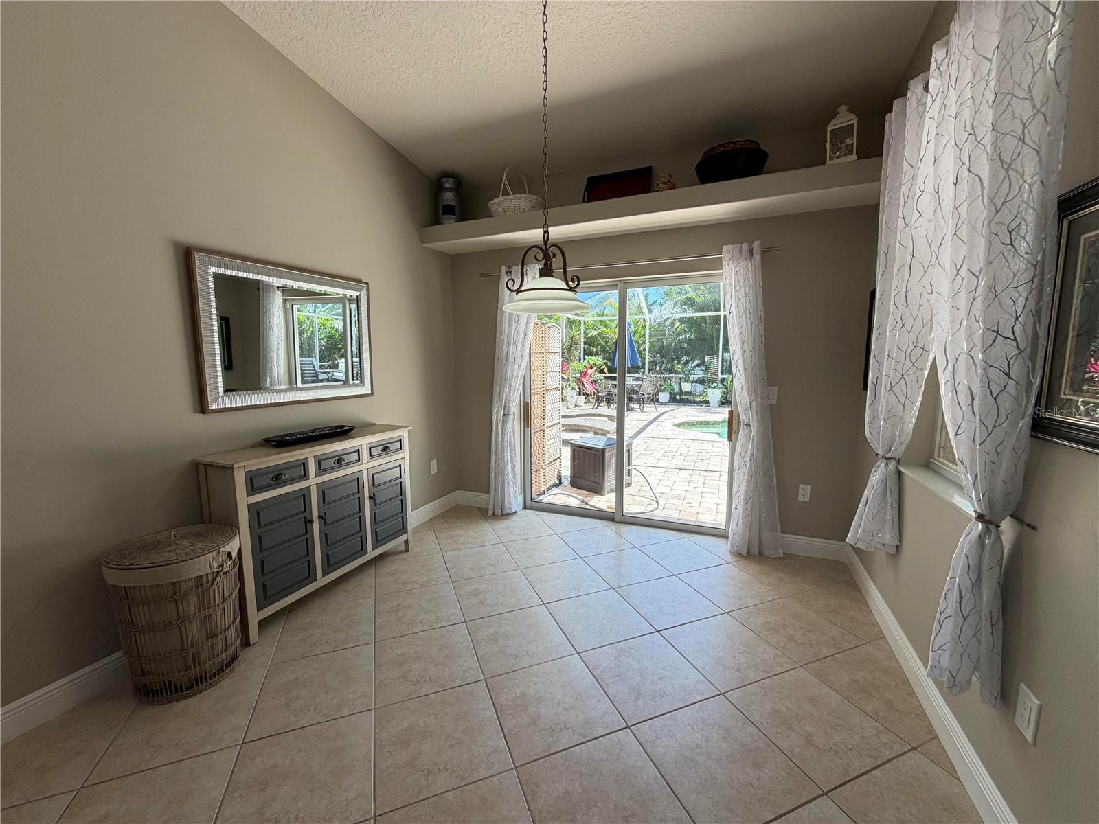 9243 13TH AVENUE CIR NW, BRADENTON, FL, 34209
