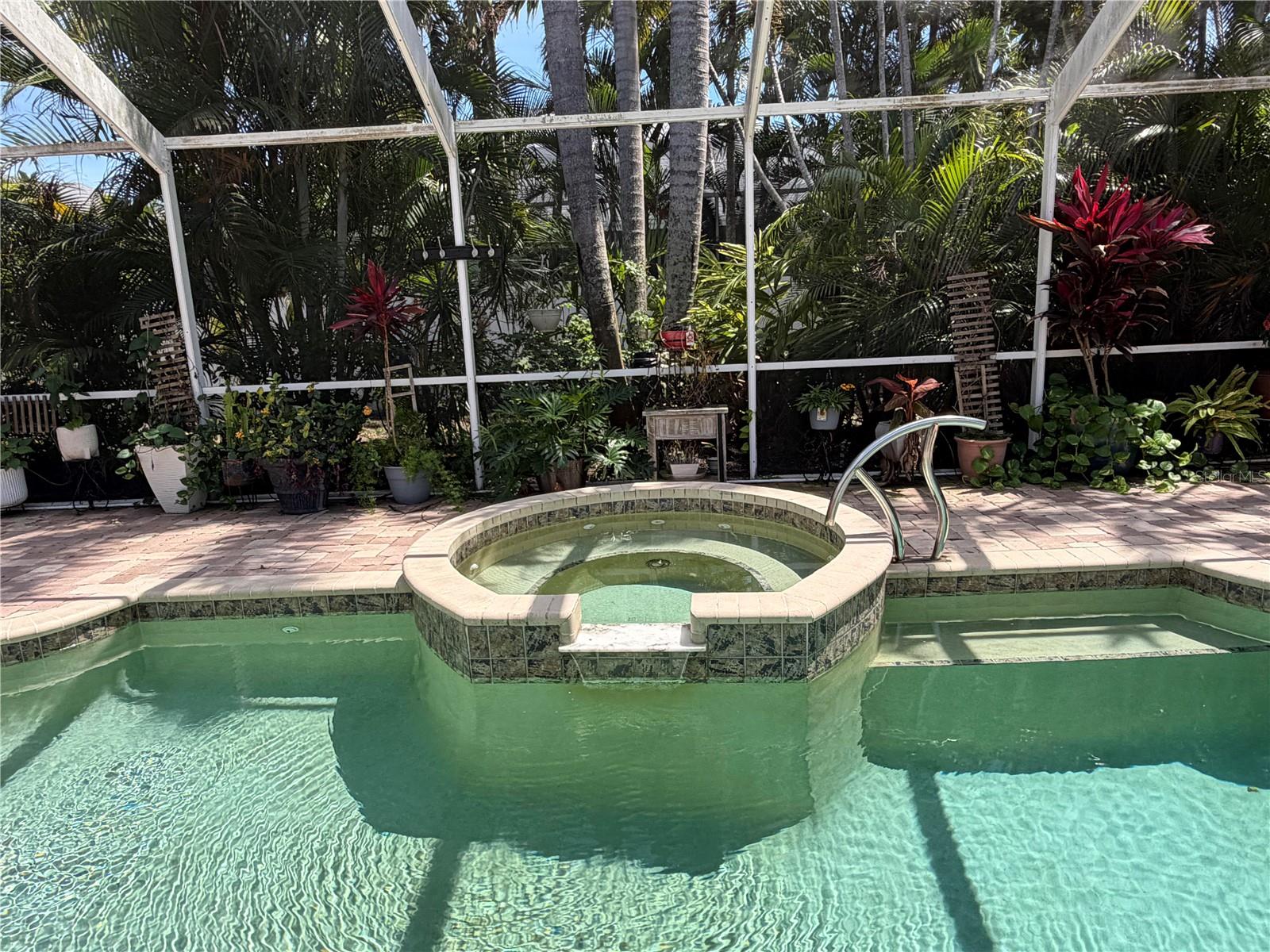 9243 13TH AVENUE CIR NW, BRADENTON, FL, 34209