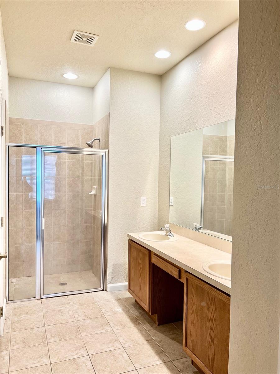 3000 LAUREL PARK LN #101, KISSIMMEE, FL, 34741