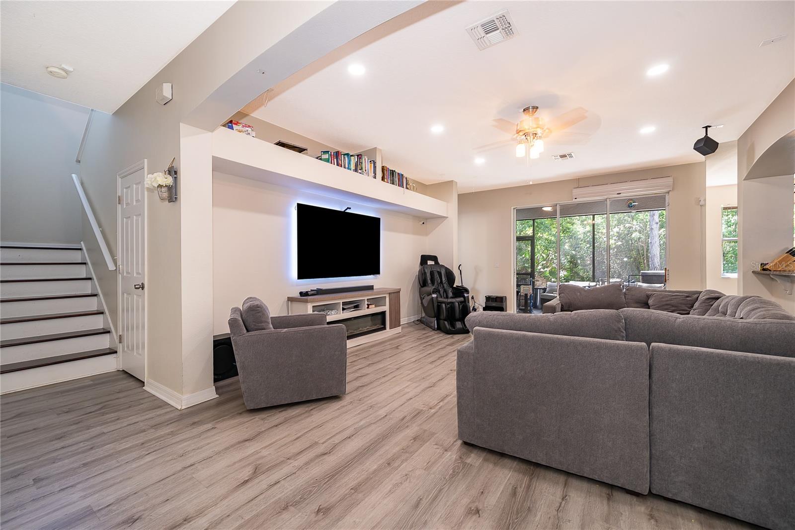 9808 BENNINGTON CHASE DR, ORLANDO, FL, 32829