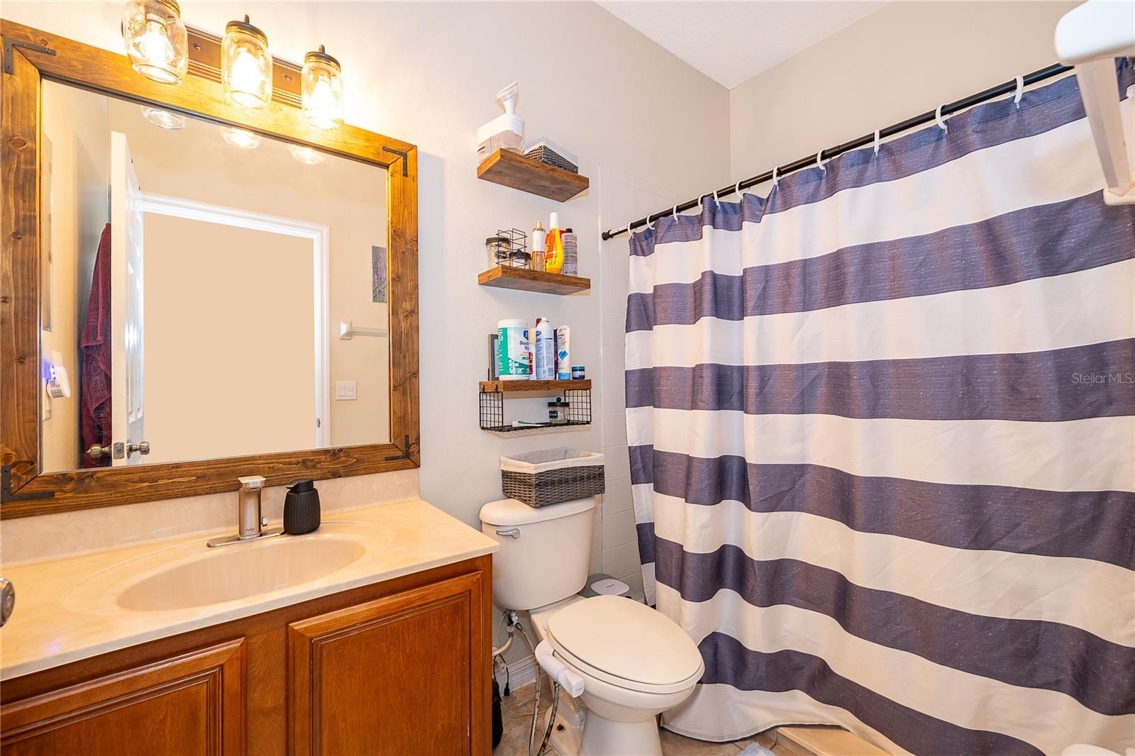 9808 BENNINGTON CHASE DR, ORLANDO, FL, 32829