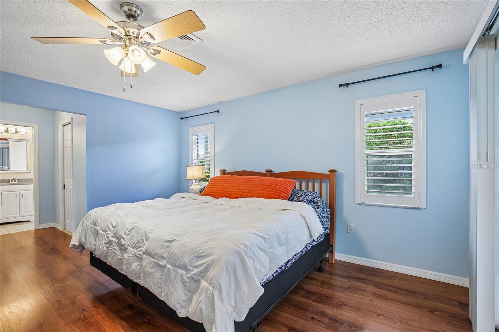 4541 CHARING CROSS RD, SARASOTA, FL, 34241