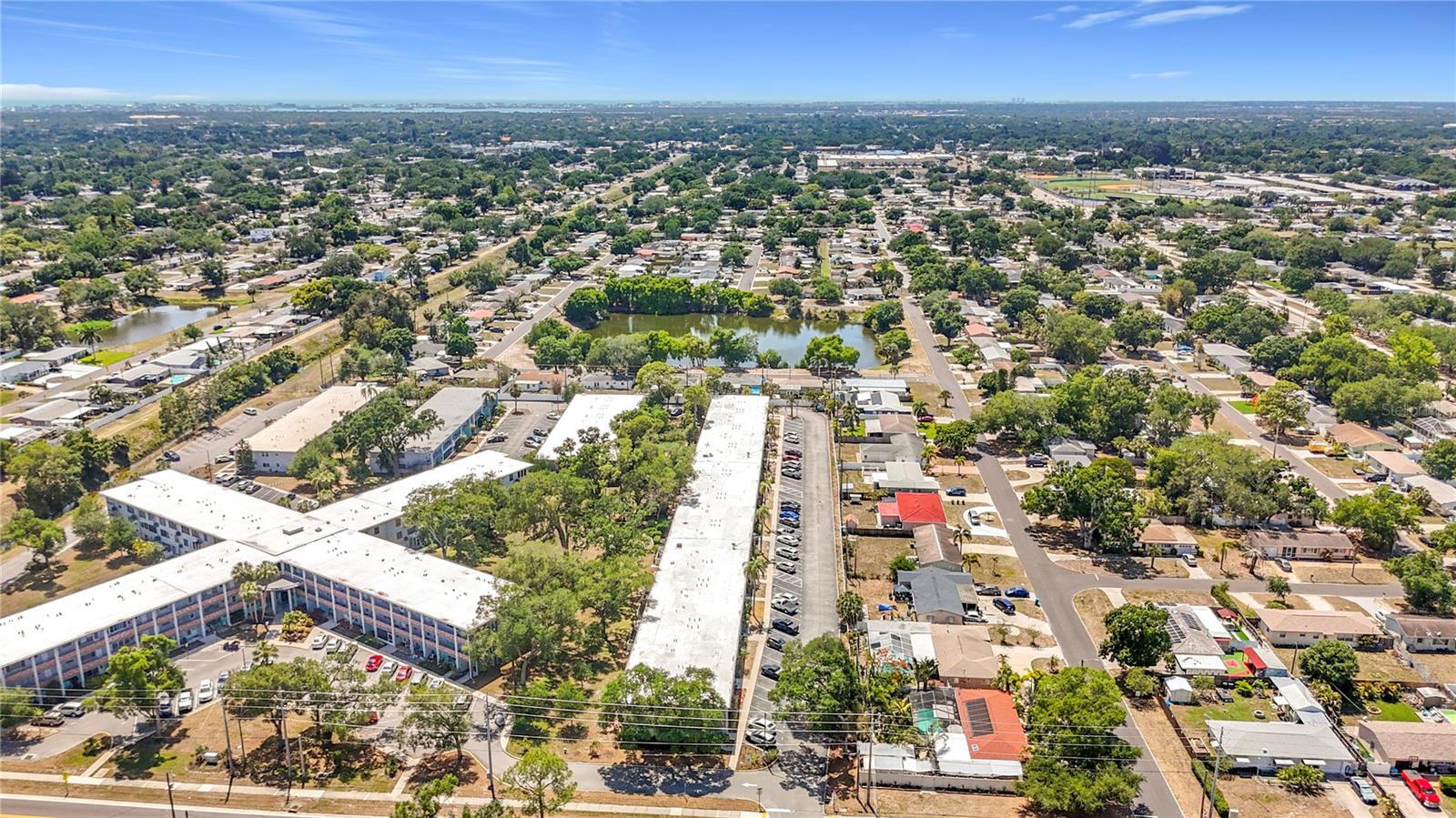 5860 43RD TER N #1513, KENNETH CITY, FL, 33709