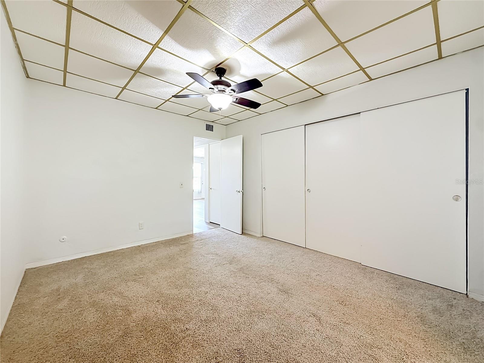 5860 43RD TER N #1513, KENNETH CITY, FL, 33709