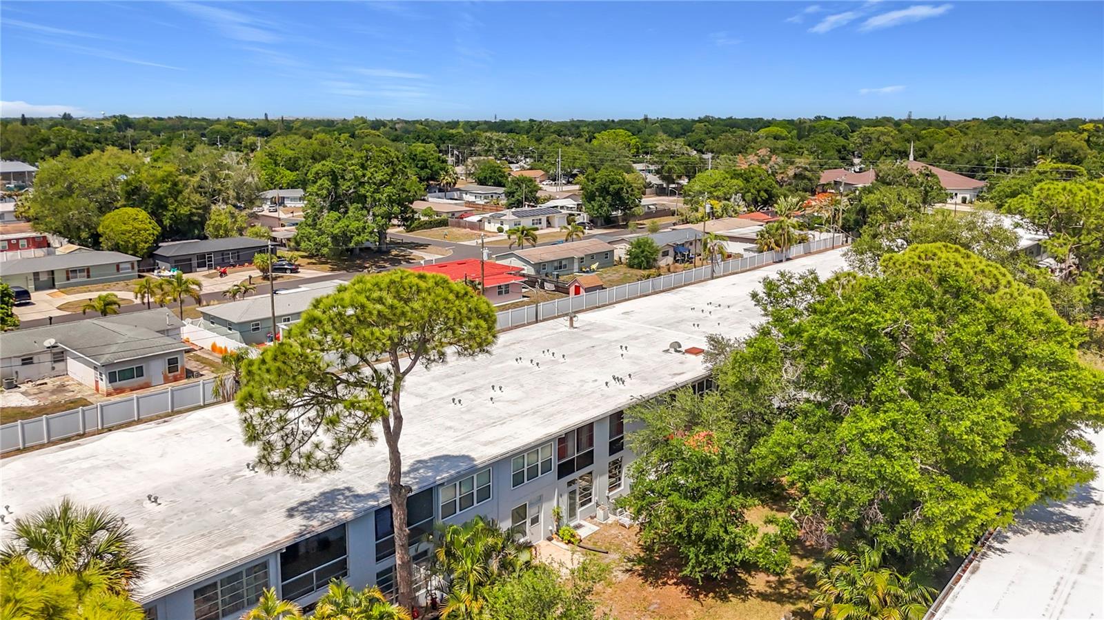 5860 43RD TER N #1513, KENNETH CITY, FL, 33709