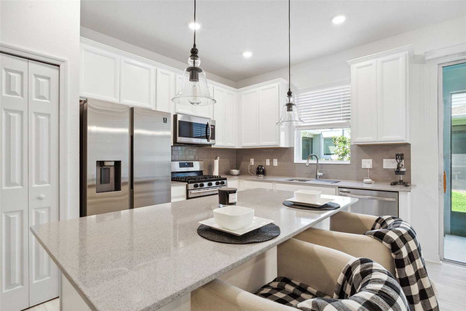 5732 SKYTOP DR, LITHIA, FL, 33547