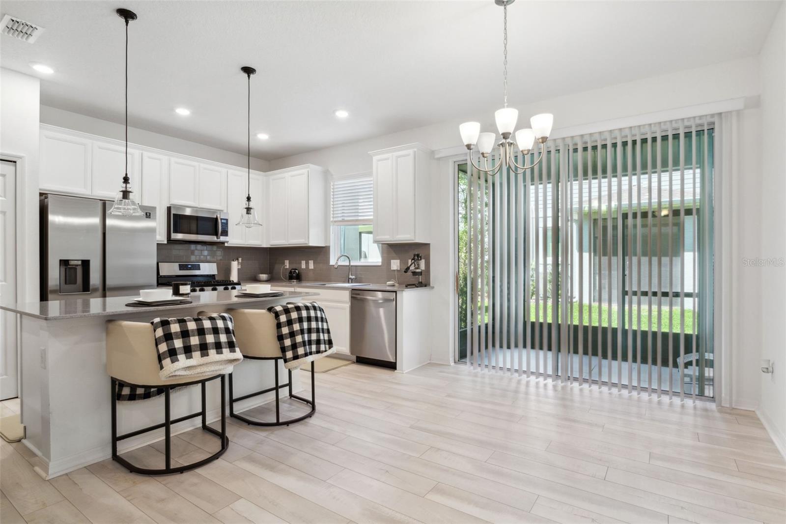 5732 SKYTOP DR, LITHIA, FL, 33547