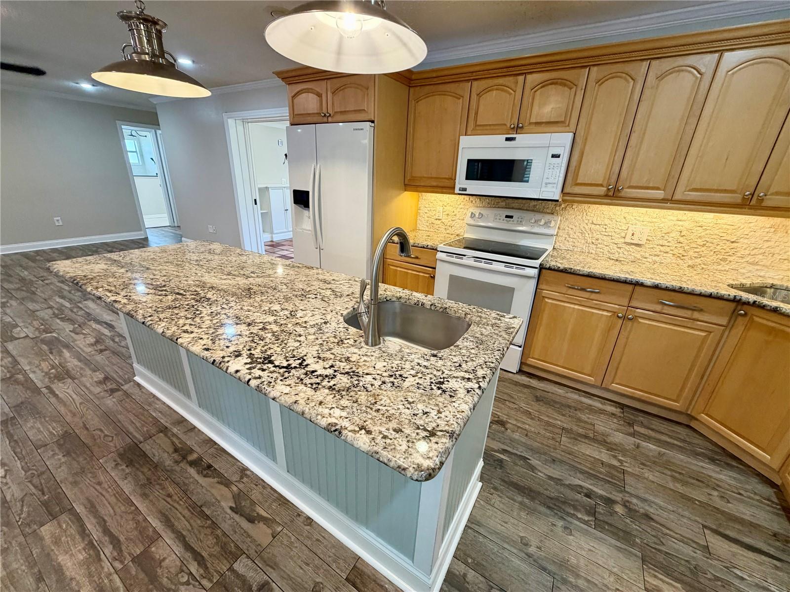 6322 OAK SQ E, LAKELAND, FL, 33813