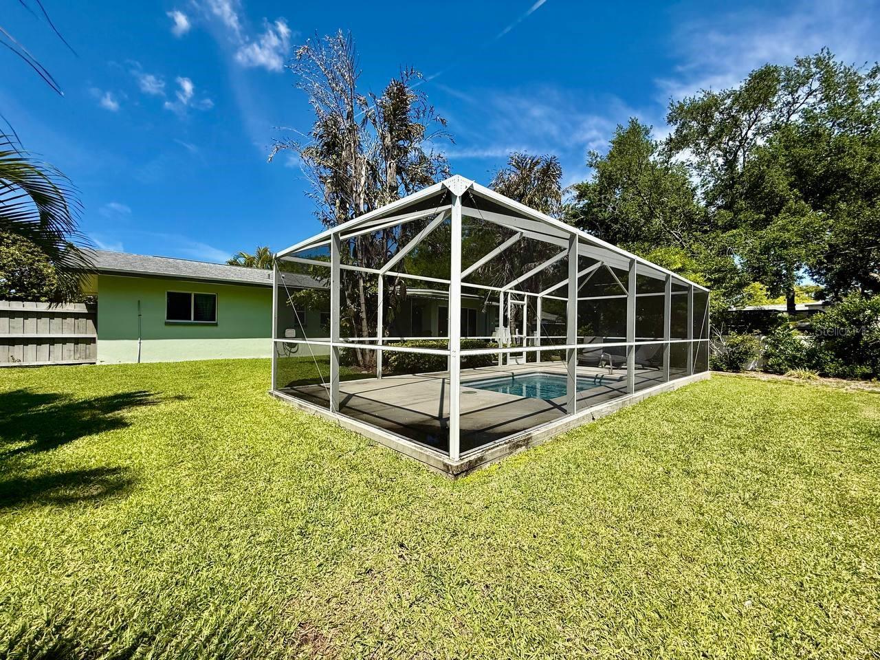 2233 SNEAD AVE, DUNEDIN, FL, 34698