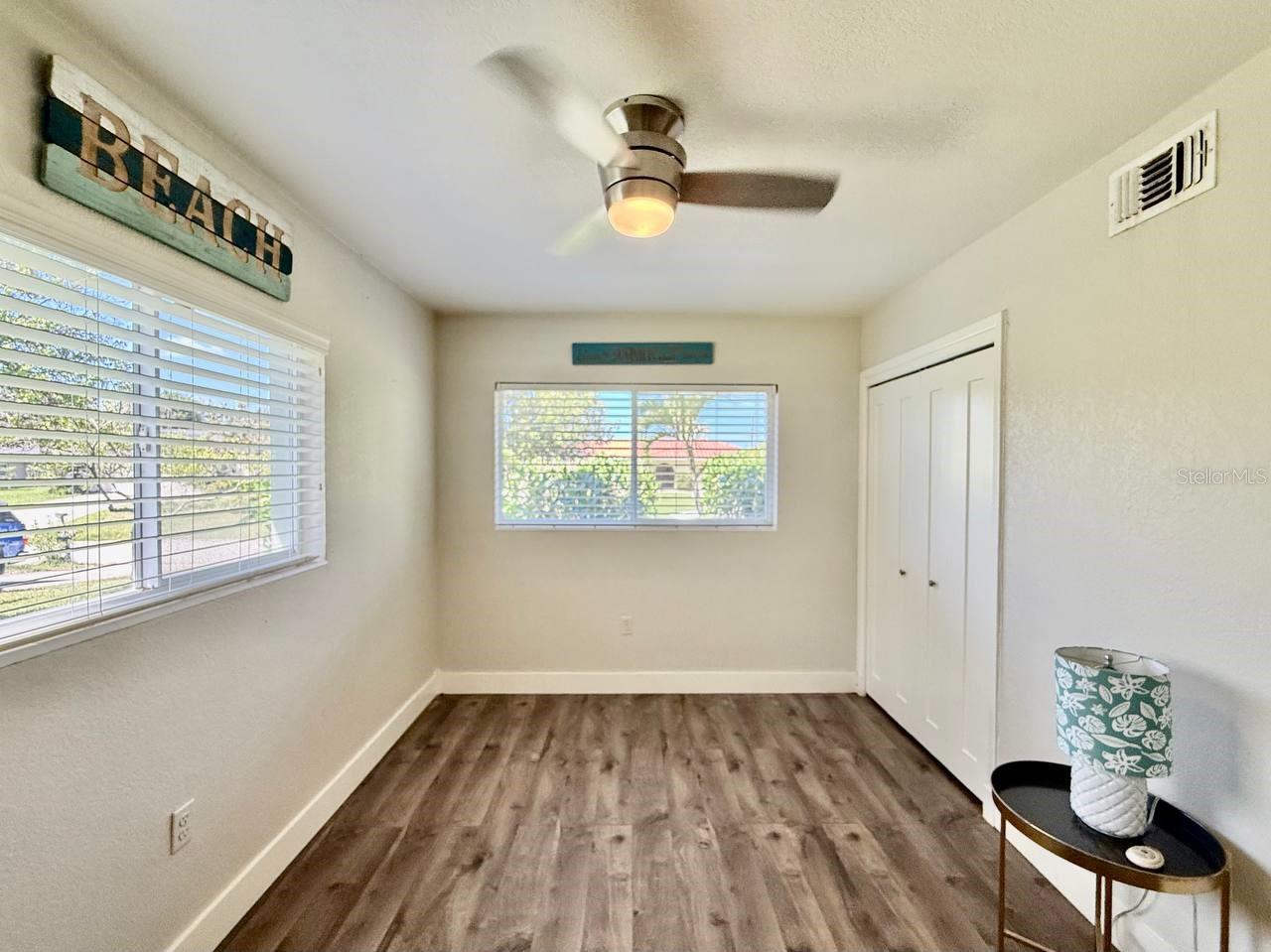 2233 SNEAD AVE, DUNEDIN, FL, 34698