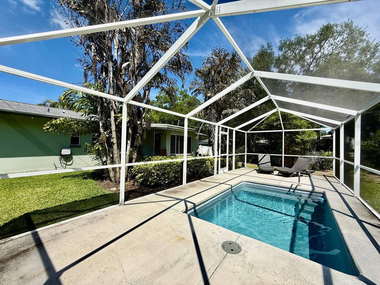 2233 SNEAD AVE, DUNEDIN, FL, 34698