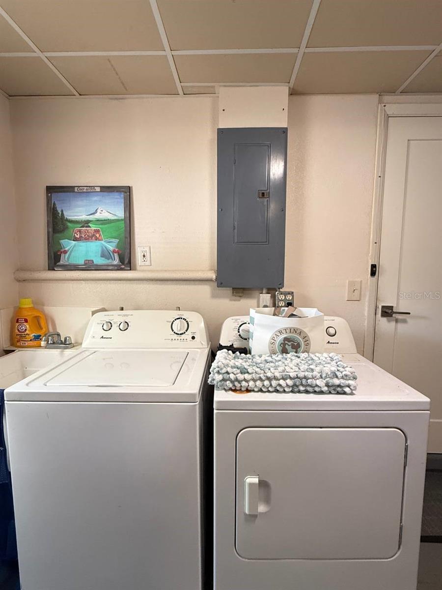 2233 SNEAD AVE, DUNEDIN, FL, 34698
