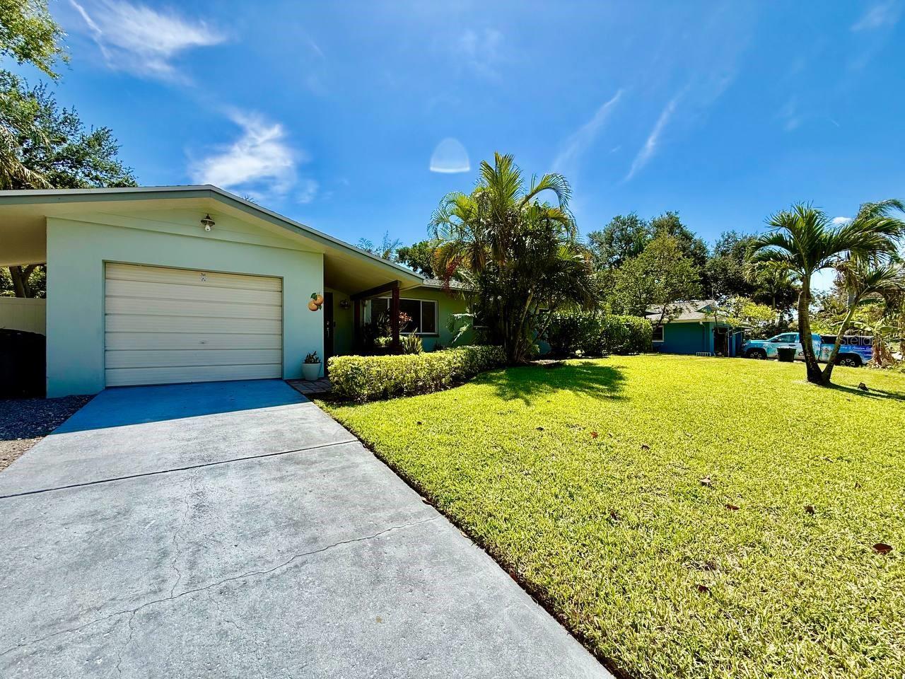 2233 SNEAD AVE, DUNEDIN, FL, 34698