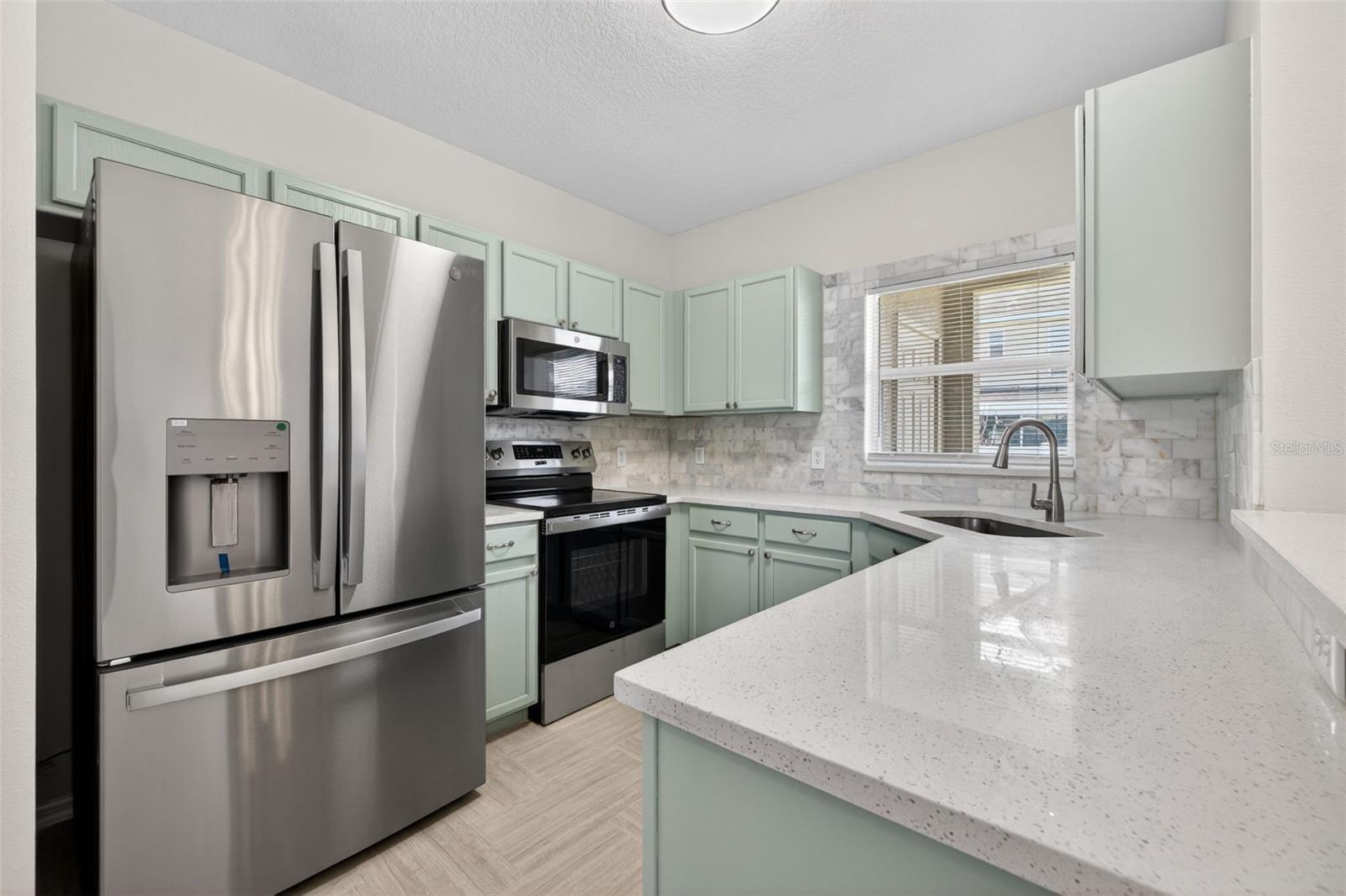 3432 RED ROCK DR, LAND O LAKES, FL, 34639