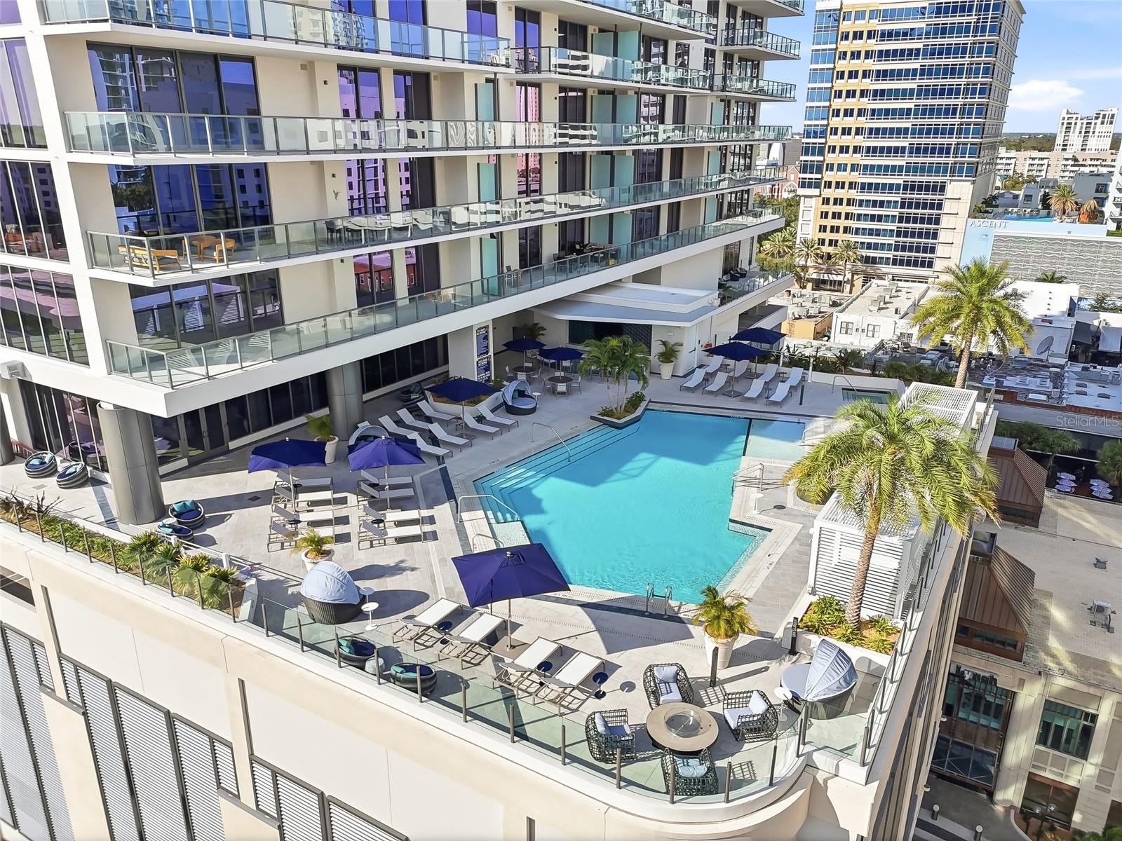 275 1ST AVE S #1003, ST PETERSBURG, FL, 33701
