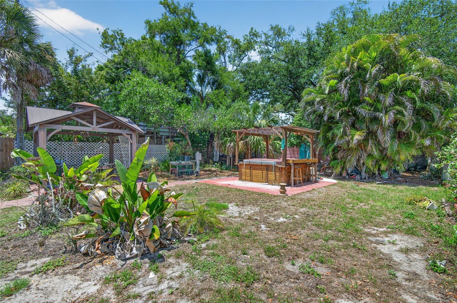 608 BELLEVIEW BLVD, BELLEAIR, FL, 33756