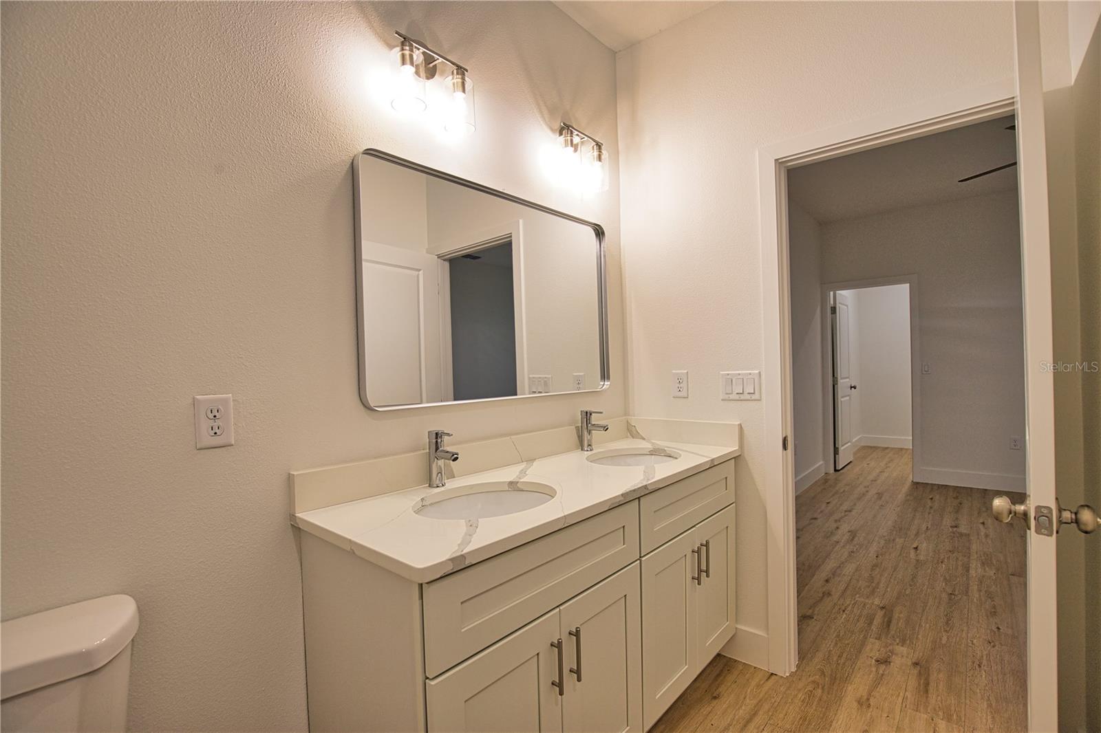 289 BOUNDARY BLVD #202, ROTONDA WEST, FL, 33947